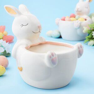 White Easter Bunny Tummy Jar - Charmed Aroma 2021, Alice Wonderland Tablescape